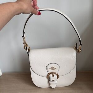 Coach white Leather Shoulder Bag with Gold Accents